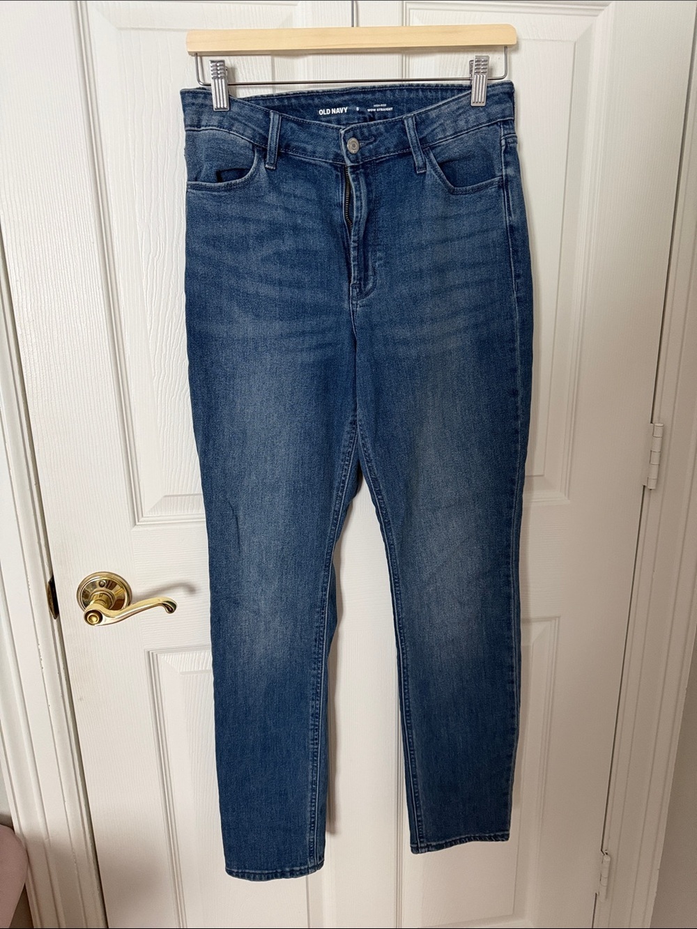 Old Navy Women's High-Rise Dark Blue straight Jeans size 8